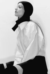 W 25’ CAPSULE COLLECTION “ECHO”