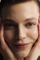 Sisterhood Stories for Answear LAB