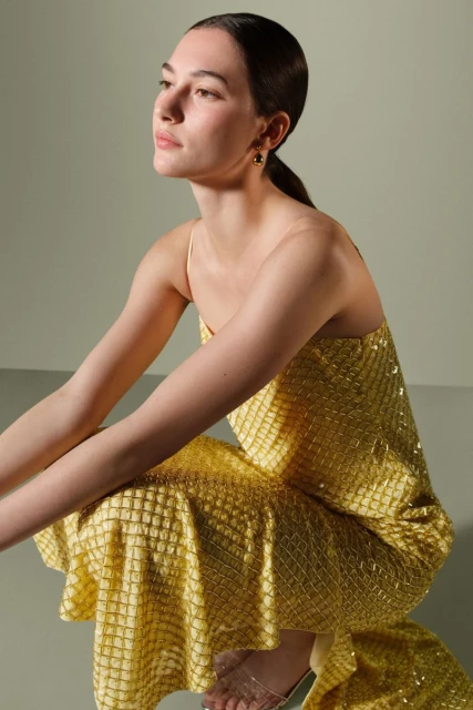 Pre Fall Lookbook '25