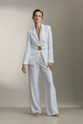Donna Karen Spring 2025 Ready to Wear