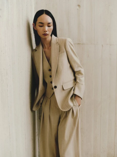 ME+EM August Lookbook