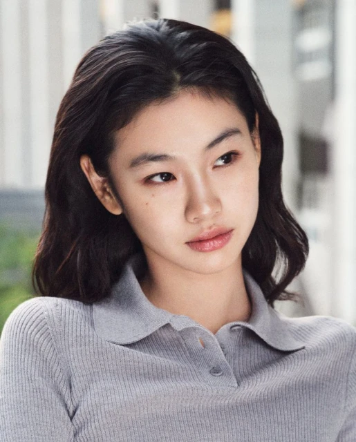 Hoyeon Rules The World