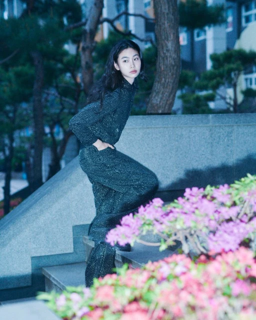 Hoyeon Rules The World