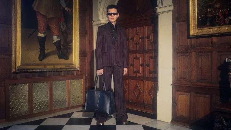 Alexander McQueen S/S 2025 Pre Collection