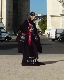 Balenciaga Souvenir Shop 2024