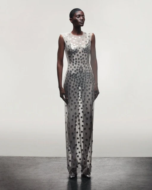 INSTITUTION Collection 01