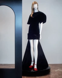 Fidan Novruzova S/S 25