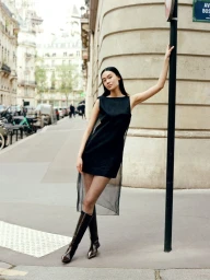 Stuart Weitzman PreFall 24 - Summer