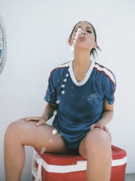 Bustle Magazine September 2025 Cover