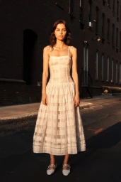 Spring 25 Women's Ready to Wear