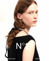 N21 SS26