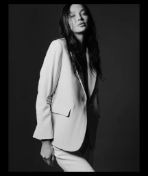 Studio Portraits with Denisa Ciocoiu