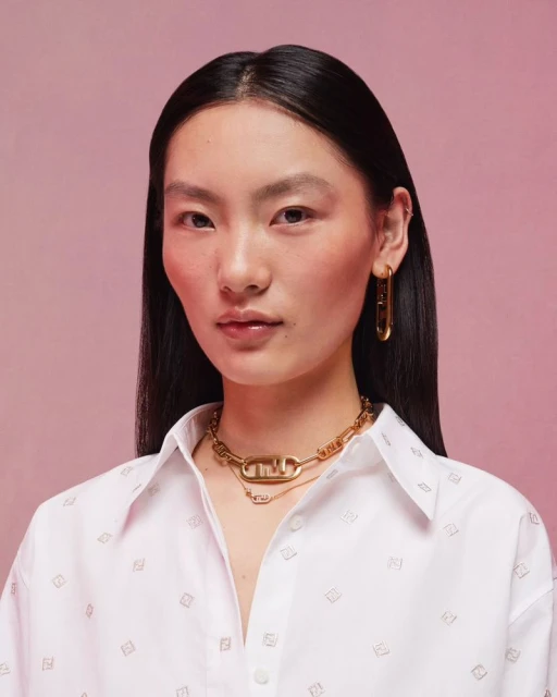 FENDI O'Lock Valentine’s Day 2023