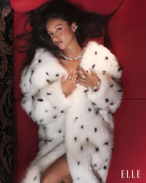 Alexandra Malena Saint Mleux for Elle Mexico November 2025 Cover Story