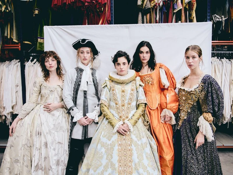 Vestidas Para La Ocasion