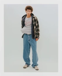 Guess Jeans Fall/Winter '25 Collection