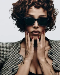 Doja Cat x Ray-Ban Meta