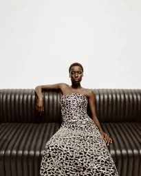 Simkhai Holiday 2025