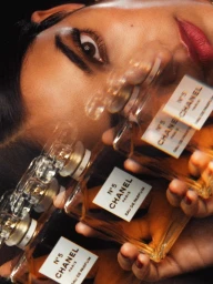 A Gold Smokey Eye for Diwali - CHANEL BEAUTY LESSON