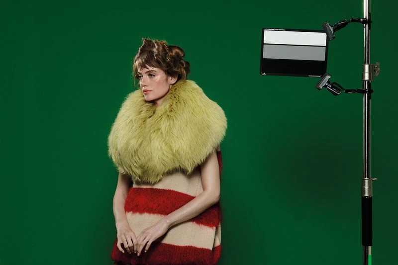 COVER GIRL BY CARLA ROSSI