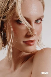 Red Minimalism for BLONDE Magazine