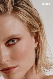 Red Minimalism for BLONDE Magazine