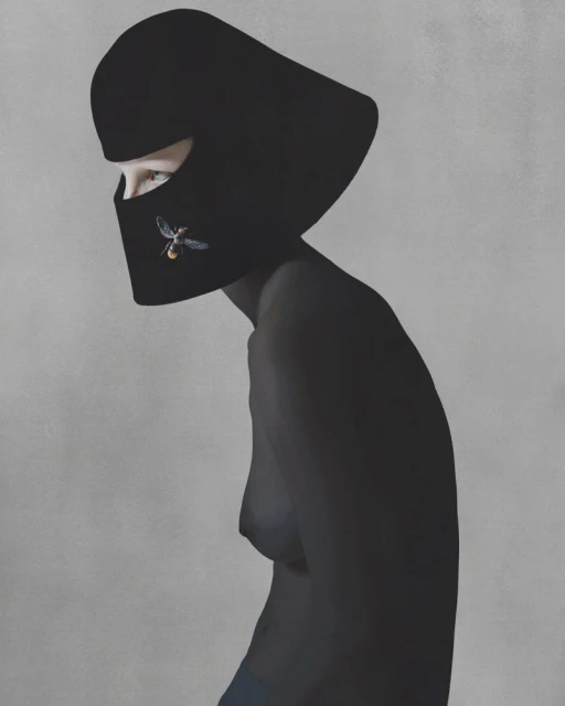 THE MOTHER OF SILHOUETTES: WHEN ARCHIVES SPEAK