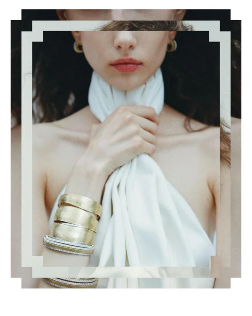 Collane, Anelli, Bracciali E Orecchini