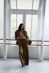 YOEYYOU 2025 Autumn Collection