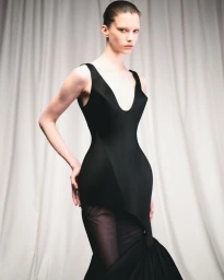 Ashi Studio Haute Couture Fall 2025