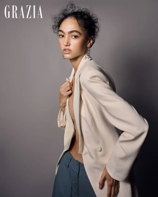 It's Stylish, It's Romantic, It's Elegant