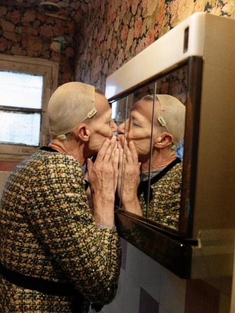 Every morning we are a family, Lampoon Soap issue 32