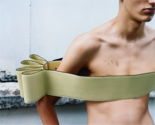 Unfold, Lampoon Soap issue 32