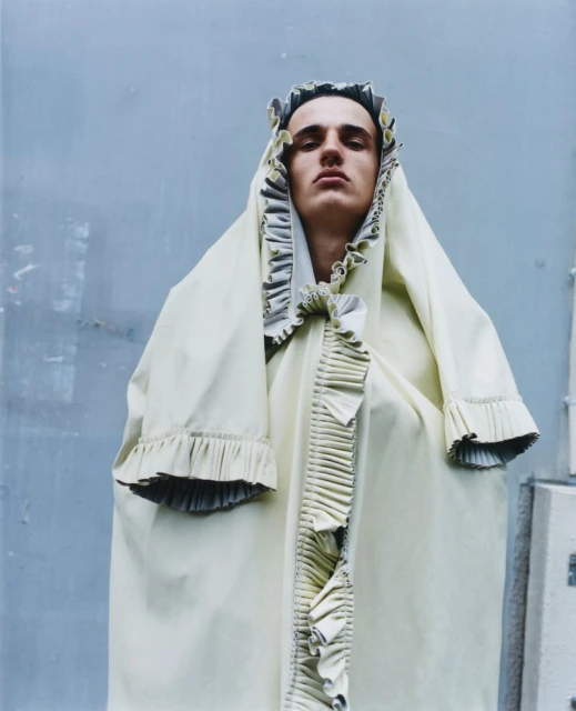 Unfold, Lampoon Soap issue 32