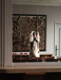 Icon Issue Lulu Tenney