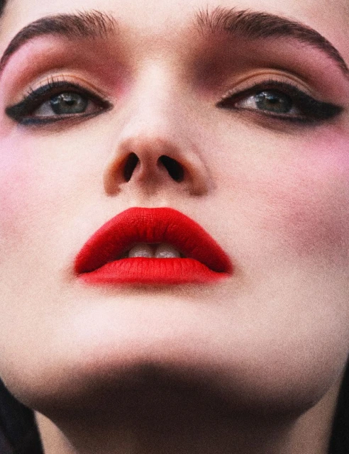 Icon Issue Lulu Tenney