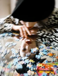 Icon Issue Lulu Tenney