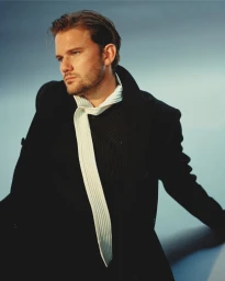 TRAVELING THROUGH TIME WITH JEREMY IRVINE