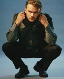 TRAVELING THROUGH TIME WITH JEREMY IRVINE