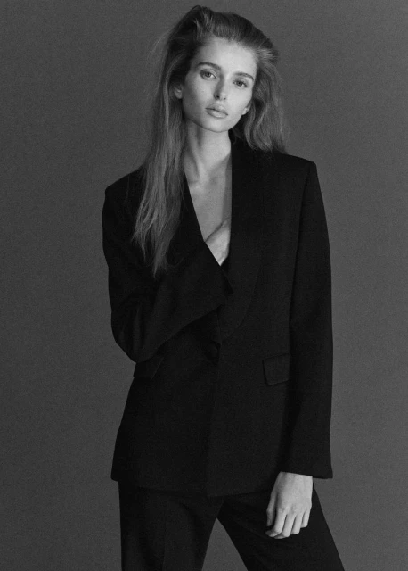 Capsule Campaign by Mark Kean