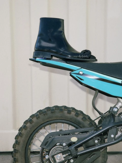 Friction Pulse fet. Oneway Kyi