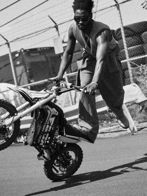 Friction Pulse fet. Oneway Kyi