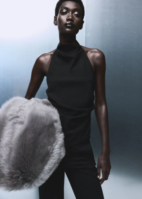 Mango Oct 2025 by Isa Sanchez