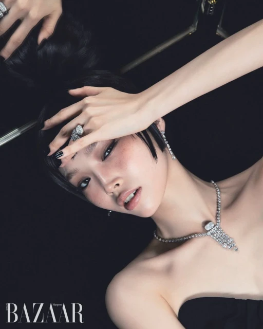 Les Signatures with Chanel High Jewelries