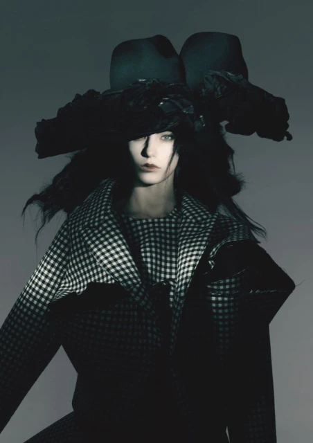 Less is More - Comme des Garçons Autumn/Winter 2025-26