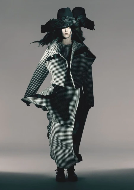 Less is More - Comme des Garçons Autumn/Winter 2025-26