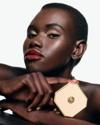 Carolina Herrera Beauty Fall 2025