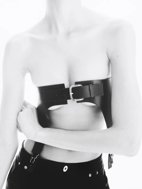 REVOLVE / FWRD 2025 CAMPAIGN