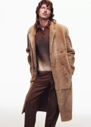 Goethe Magazine, The character of G