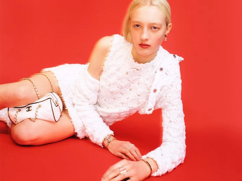 Elle Sweden February 2025 Cover